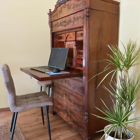 Ankommen Und Wohlfuehlen! 104 Qm In Altstadt-naehe