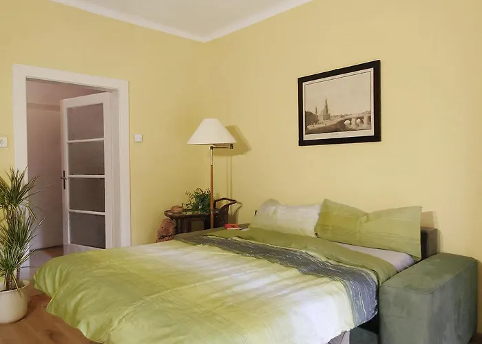 Ankommen Und Wohlfuehlen! 104 Qm In Altstadt-naehe Daire Dresden