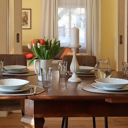 Ankommen Und Wohlfuehlen! 104 Qm In Altstadt-naehe * 드레스덴